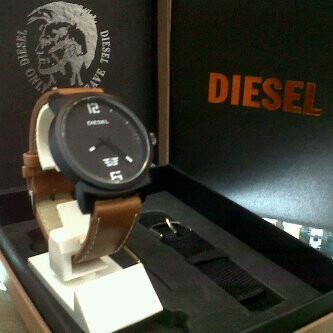 Diesel Brave Fullset+Free Canvas Strap+Free Tollkit ||Grade AAA||Info Pin 3314062F||081212550020