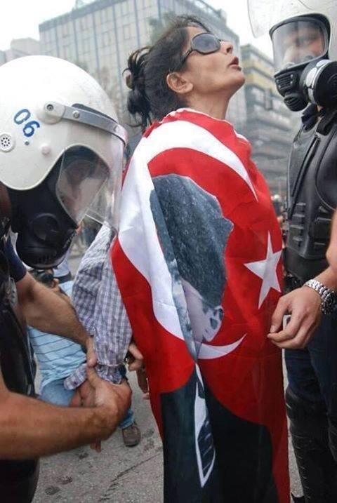 tameryazar's tweet photo. neither #Turkey nor #OccupyGezi will never forget Mr. #Erdogan ! @Anon_Central @YourAnonNews #usa @hrw  @DirenUsaOrg http://t.co/zu80vbbisr
