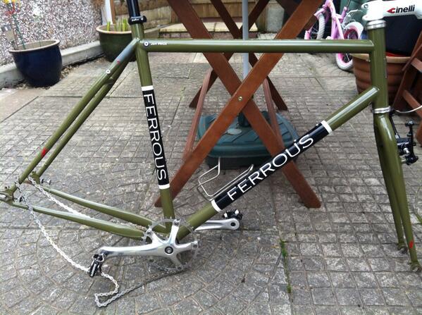JamPrice1's tweet photo. Unique frameset for sale. Ferrous fixed 29er frame and cyclocross fork. Steel, olive green, Paul's dropouts. PM me! http://t.co/bohZ7SyDOW