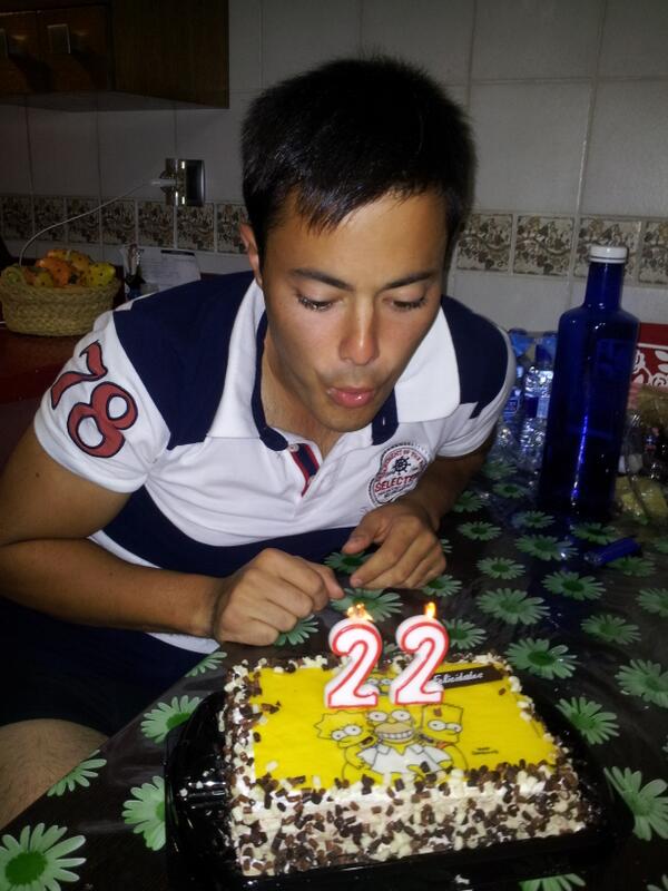 PedromikPm's tweet photo. 22 añitosss http://t.co/m0hpnkvDFS