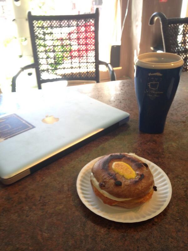 LegalizeCoffee's tweet photo. We just got heavy into the #EggSamwichGame http://t.co/QvZ8N0IcMi