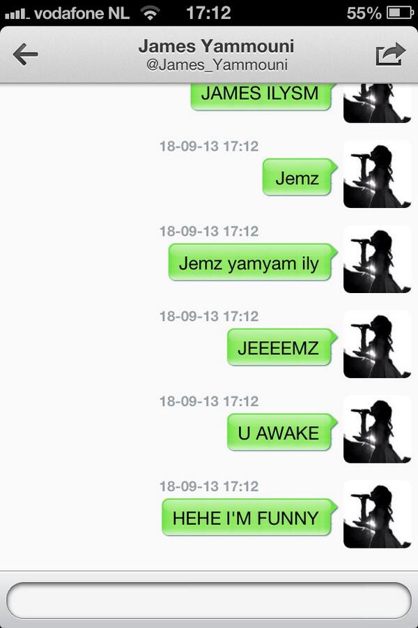 Ariana_Curls's tweet image. This is what I'm doing when I'm bored. Poor James