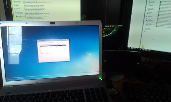 Frederickvc's tweet image. En we zijn vertrokken voor een paar uur dolle #windows funs! #formatC