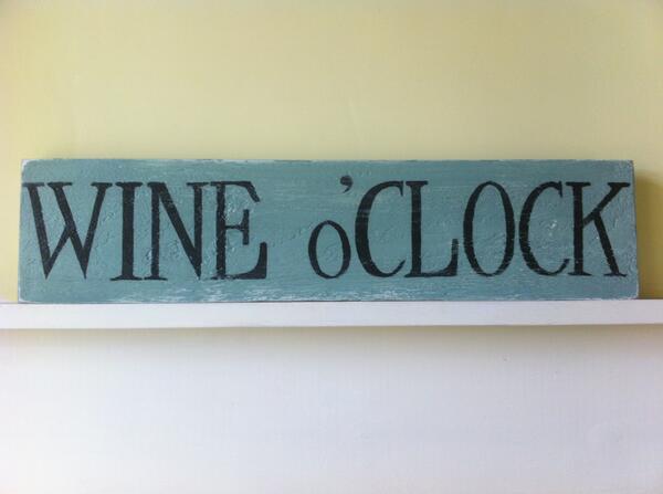 TillyandRose's tweet photo. Wine O’Clock’ sign http://t.co/FxDZVYvFg9