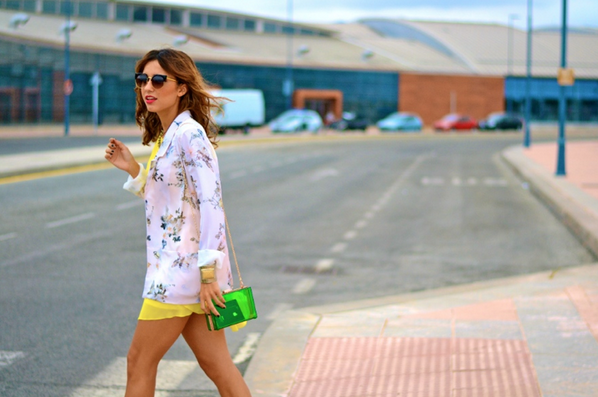 ModaJustCoco's tweet image. Un vestido amarillo, un paso de peatones y yo!! New post :P asmmgz.com/justcoco/2013/… #modajustcoco #chicnova #fashion