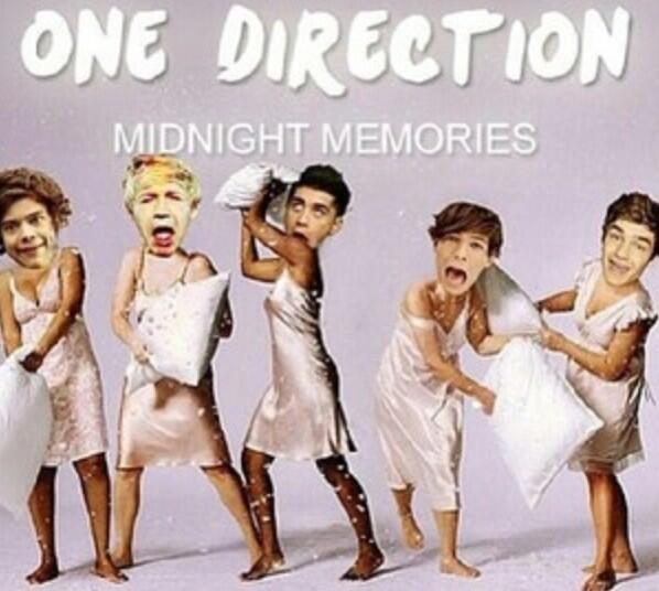Mofo_Protested's tweet image. 😂 Oh my gosh, please say this is the cover #midnightmemories #onedirection #newalbum #preorder