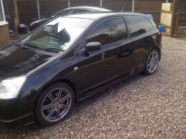 Danny5688's tweet photo. #tinted #dark #police #will #love #it :) http://t.co/VFOPdV8VFb