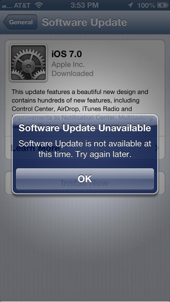 kade6767's tweet image. WTF Apple??!! You need to fix this!! @ATT #Apple #iphone #iOS7GM #update