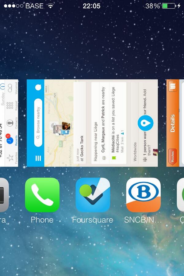 val_thirion's tweet image. Un petit bug trouvé dans #iOS7GM : multitâches a l'horizontal ! =)