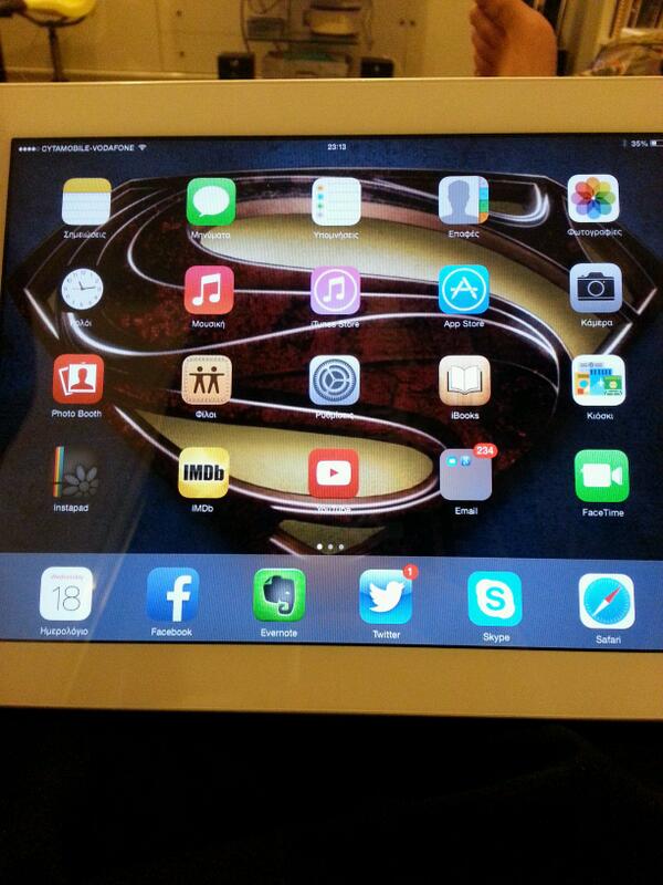 iKyriacos's tweet image. Κάναμε και το update μας. #iOS7GM