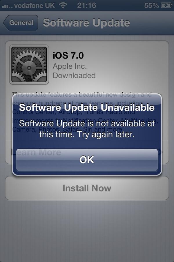 emabob79's tweet image. After 3hrs am still getting this... May you're profit slide continue!!! #apple #iOS7GM  @Macworld