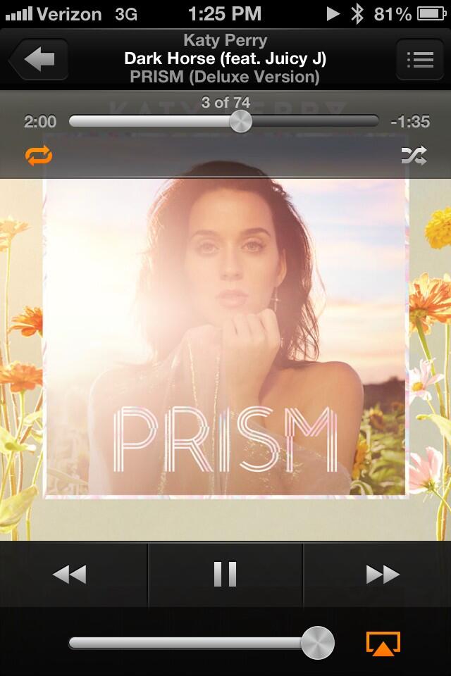 So you wanna play with magic...boy you should know what your falling for... #onrepeat #bestbeatofthesummer 😈😈😈 http://t.co/wn2faWrNr2