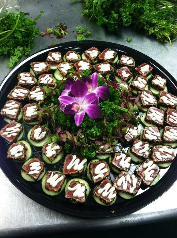 Chef_MarkEllis's tweet photo. Finishing soku block tuna http://t.co/9VKekov44N