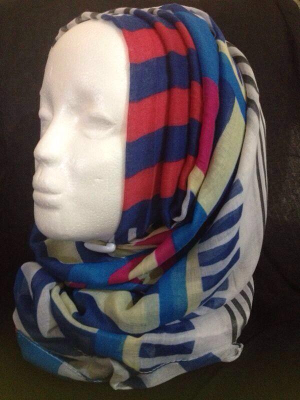 hiddenhijabis's tweet photo. STRIPES! http://t.co/Xx7NeZkhEW