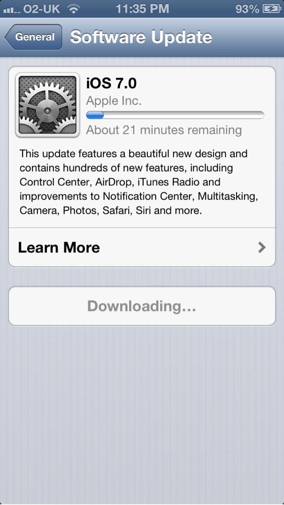 AshleighTaggar1's tweet photo. Finally!😴 😆 #iOS7 http://t.co/GvVkl9Af8W