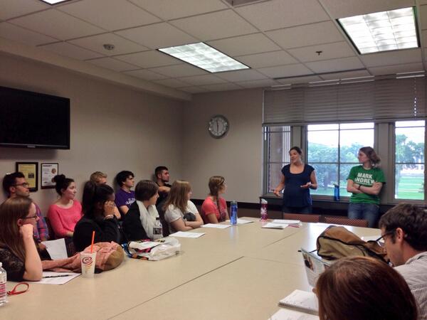 RT @umndems: Learning from DFL-endorsed @lisabendermpls about the ins and outs of running as a young DFL candidate.