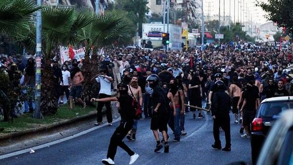 Agitator In Chief On Twitter Incredible Photo Of Thousands Of Antifa Protesters Marching Towards A Police Line In Greece Killahp Http T Co Qrnouf8d9z