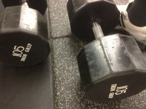 Sometimes you have to get away! #reliever #105dumbellincline #nosweetness #bigboyweight