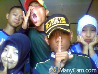 Icha_Velonis tweet picture