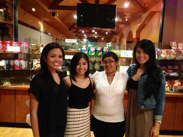 annephung's tweet image. Gamma class dinner. Congrats again @ms_melissarose on your engagement!!!!!😊☺ #spring2K9