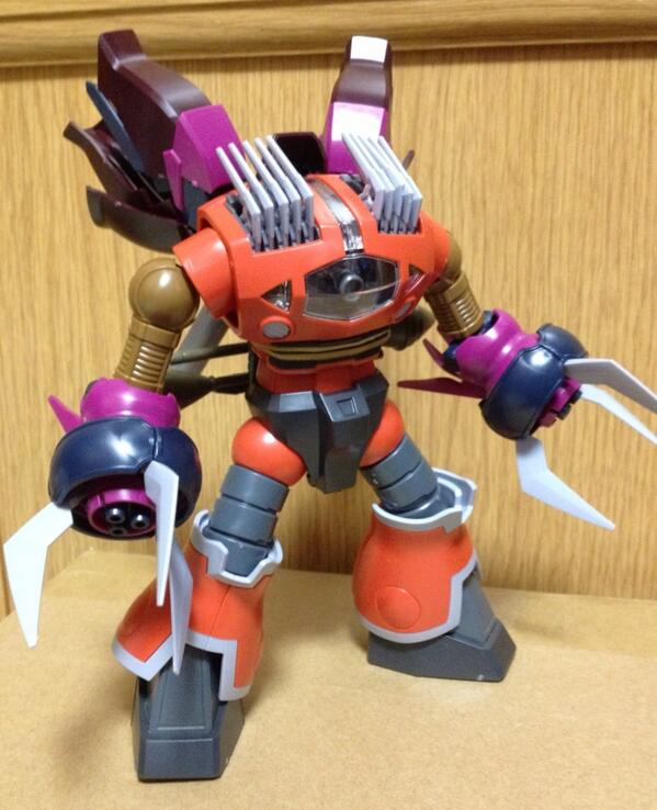 muka_dee's tweet photo. ぼくのかんがえたさいきょうのゾゴック http://t.co/8jIqc5LsxB