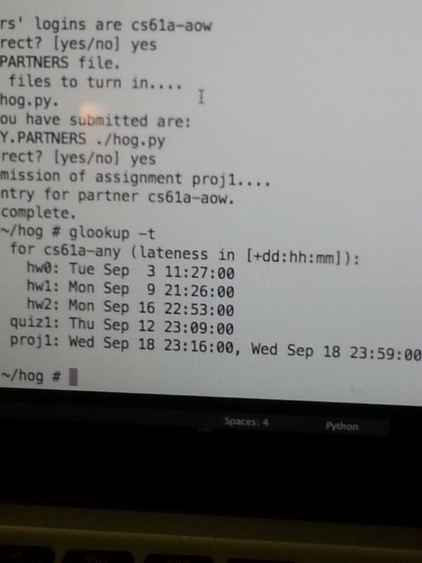 chinesewhiteboi's tweet image. Sumbitted project the last possible minute #clutch #23:59 #fuckcompsci
