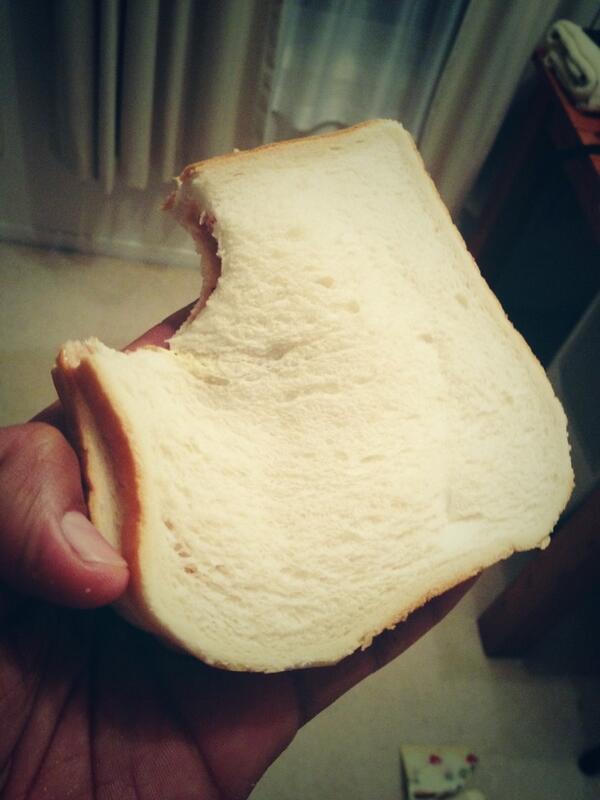 affsamuels's tweet image. PB&amp;amp;J why are you so tasty? #notgoodforme #guiltypleasure