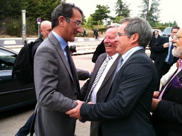 Avec #G.Retière, j'ai le plaisir d'accueillir #F Lamy, ministre de la ville, aux 30 ans de ville et banlieue