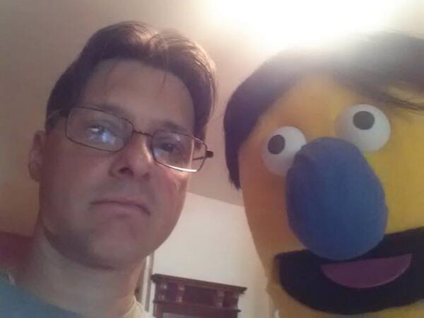 LanyardSkynerd's tweet image. Ed Furman introduces the newest character in Lanyard Skynerd. He&apos;ll creep the crap out of you. (The puppet, not Ed.)