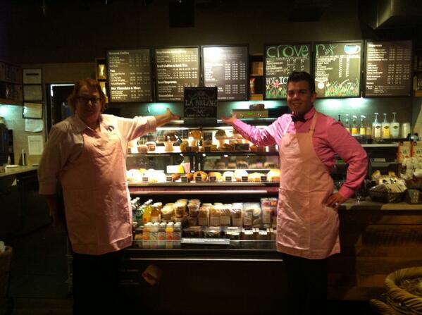 Now serving LaBoulange!! #Starbucks <a href="/starbucksprtnrs/">Starbucks Partners</a> #labouLove