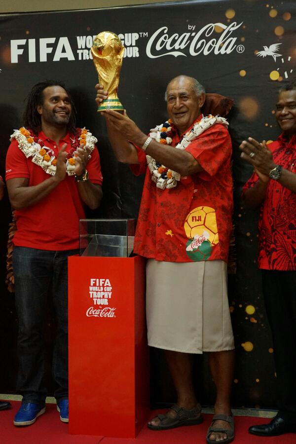 TrophyTour's tweet photo. The #trophy made history today, arriving in Fiji for the first time to meet the President and a traditonal ceremony! http://t.co/j9nQI2qTSl