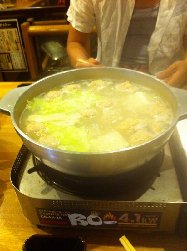 sheep128's tweet photo. 夜は水炊き http://t.co/p6lCATNNZz