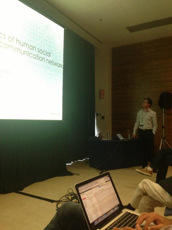 net_science's tweet image. E Moro on dynamics of human behavior #tnets13 #eccs13