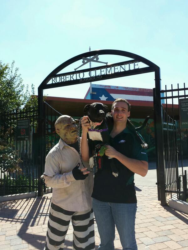 DerekF35's tweet photo. Everyone go to Roberto Clemente park for free @TerrorAtESP tickets! #springgarden http://t.co/NpsADH6jyK