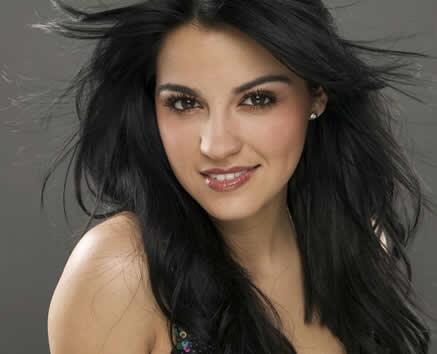mayteperroni's tweet photo. maite-perroni.jpg http://t.co/KppjZ7cBH2