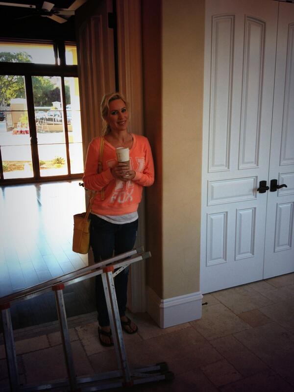 TheHillsGroupCA's tweet photo. Rachel Waiting in the wings... http://t.co/QHyneamm5V