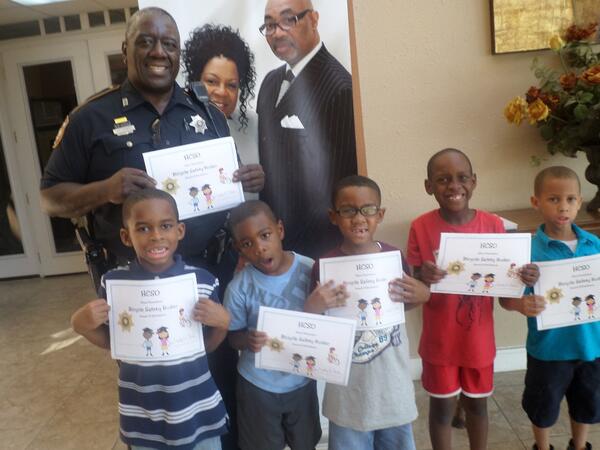 FirstMetIDC's tweet image. We are excited to have a partnership with Harris County Sheriff's Office. They come weekly to teach our kids Safety.