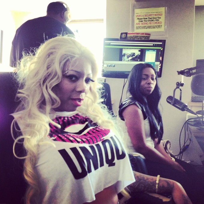 At the radio station http://t.co/lqkTEnHIUN
