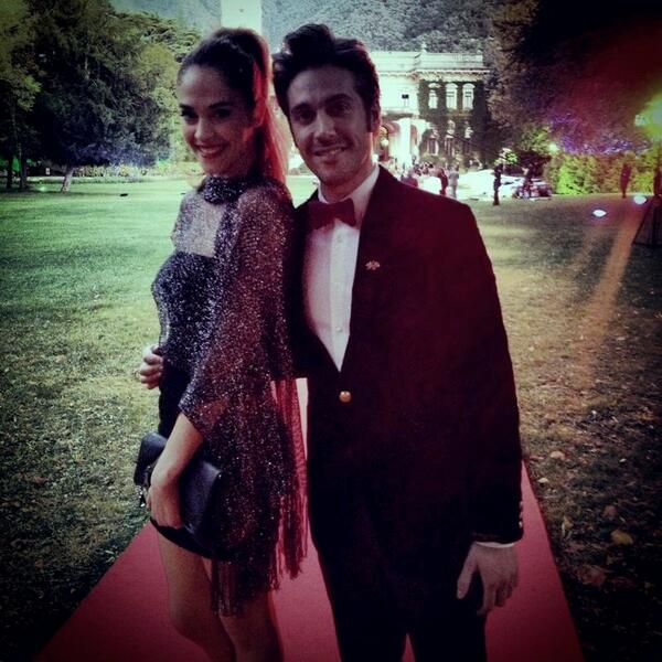 Martini_Global's tweet photo. And here's @BarbaraOteiza and @yurjb arriving on the red carpet #MARTINI150 http://t.co/99tBJXLGoz
