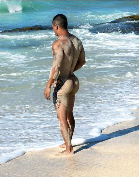 JocksMenAndMore's tweet photo. Sandy cheeks ;) http://t.co/5bOeRNVgTj