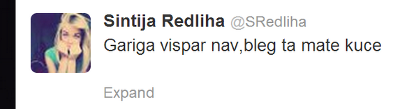 R_Shernz's tweet photo. Piemēram, daudziem bērniem nav mātes, bet šai meitenei tādu laikam nevajag.. http://t.co/bRYHZnXwGn