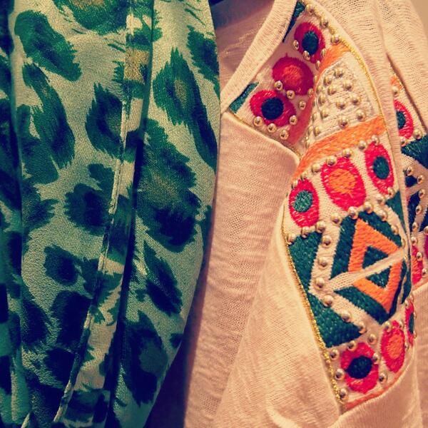 Heerlijke #prints en #kleurtjes voor dit soort herfstdagen :) #aztec #webshop