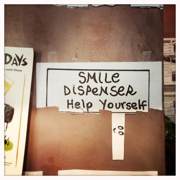 makeandtakes's tweet image. Smiles wanted! #spotted @chacocanyoncafe #communityboard #smile