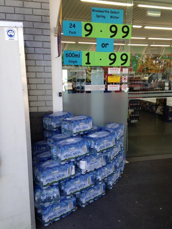 WOWmitchelton's tweet photo. Thought I'd join in the fun of posting my Water display 😋💦💦💦 http://t.co/IfR1khasSF