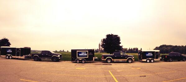 JadeBoehler's tweet photo. Thanks Curts Coolers for supper...Oh and being a part of my first convoy. #bestdayever @CurtSiemon @alicia_ohl_rose http://t.co/7Cq3TdHupX