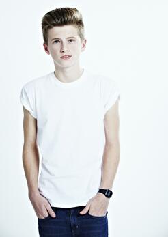 PatchMeric's tweet image. me