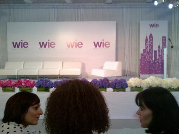 GiftedandGlory's tweet image. God's favor is beyond words!!! #WIENetwork #NYC