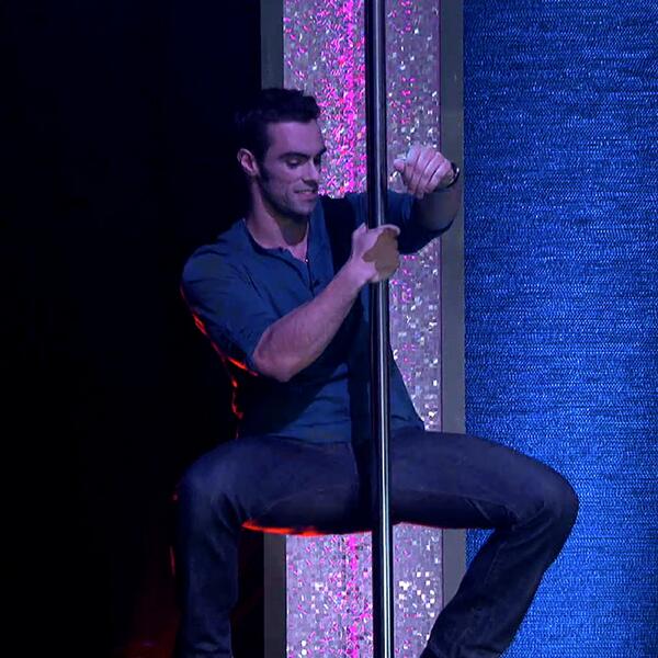 CWPerfectScore's tweet image. Ladies love a guy with a sense of rhythm and flexibility. #PerfectScore is all new TONIGHT at 8/7c!