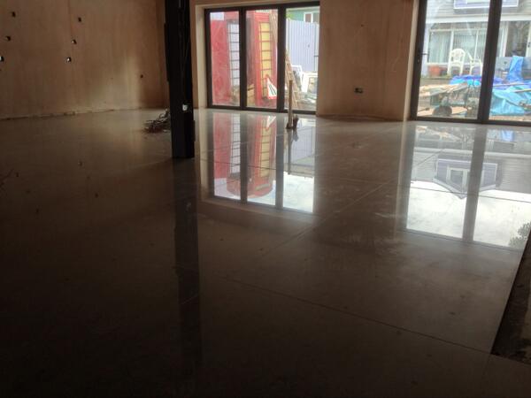 TilingChris's tweet image. @tilemasteradhes here is the half finished floor using setaflex and grout 3000. Laid 90 1m square tiles so far