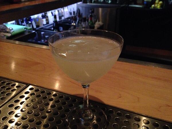 rhomania's tweet photo. The Harvard&amp;Ryeland from @HarvardHighland - @WigleWhiskey rye,lemon,dolin blanc,pickled watermelon,celery @PGHCW http://t.co/8UxvUEefml